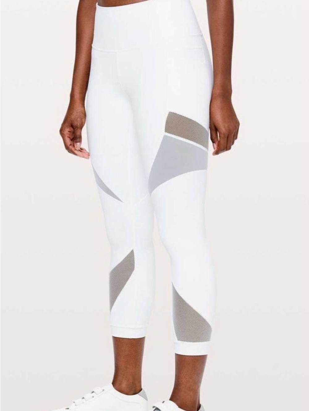 Lululemon Mesh in Motion Crop Leggings